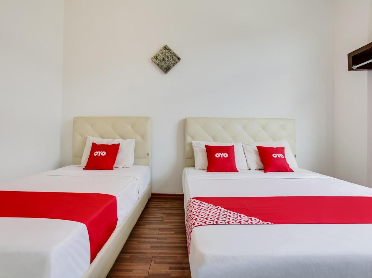 Oyo 89617 Selesa View Hotel Bukit Gambir Ngoại thất bức ảnh