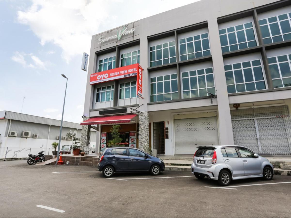 Oyo 89617 Selesa View Hotel Bukit Gambir Ngoại thất bức ảnh